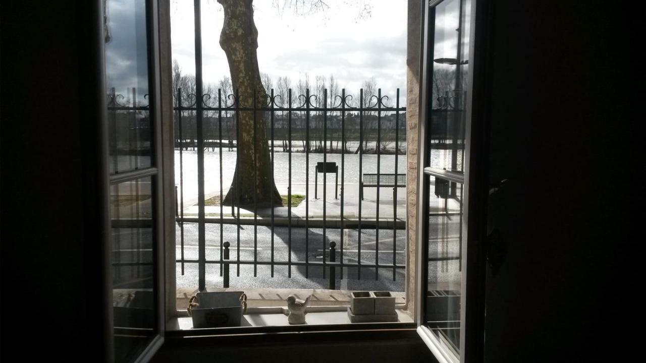 Appart La Gabare - Face Loire Quai Du Chatelet Orléans Buitenkant foto